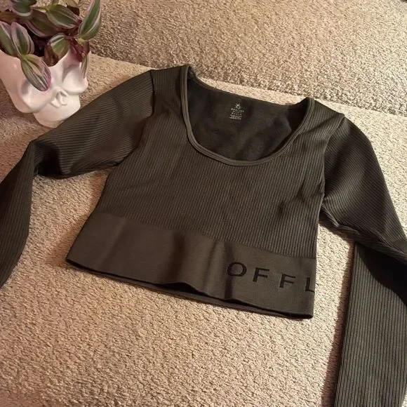 Women's Black Long Sleeve Top - Picture 2 of 11